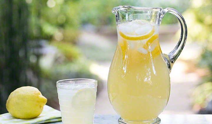 უმარტივესი და საუკეთესო გამაგრილებელი სასმელი ზაფხულის ცხელი დღეებისათვის :)